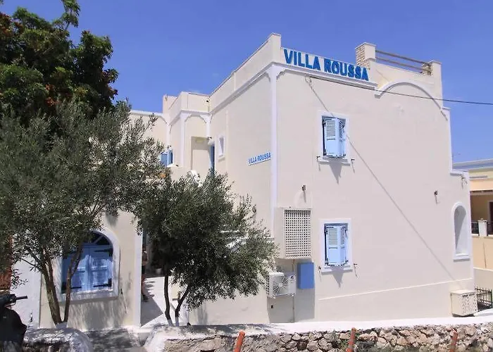 Villa Roussa Center Fira (Santorini)
