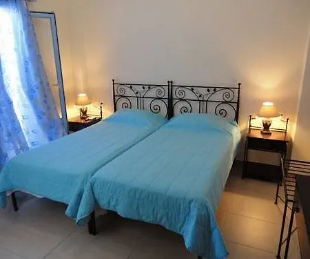 Roussa Center Villa