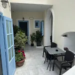 Вилла Roussa Center Тира